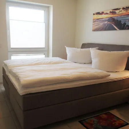 Haus Strandlaeufer 3 6 Watt'n Blick Апартаменты *